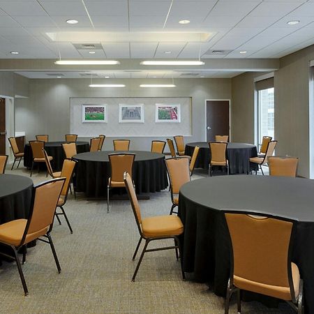 Springhill Suites By Marriott Bloomington Exterior foto